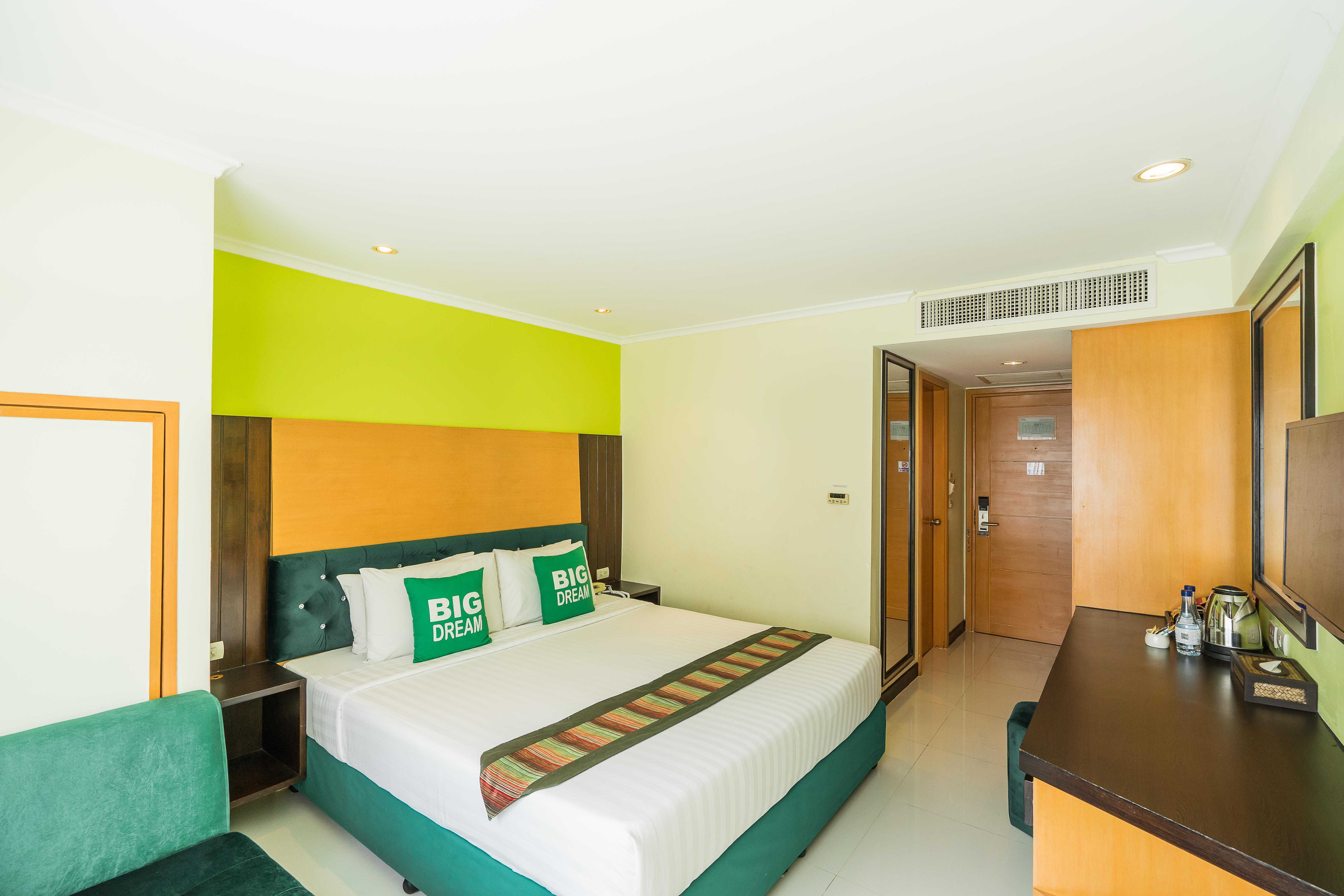 Citin Pratunam Bangkok By Compass Hospitality Exterior photo
