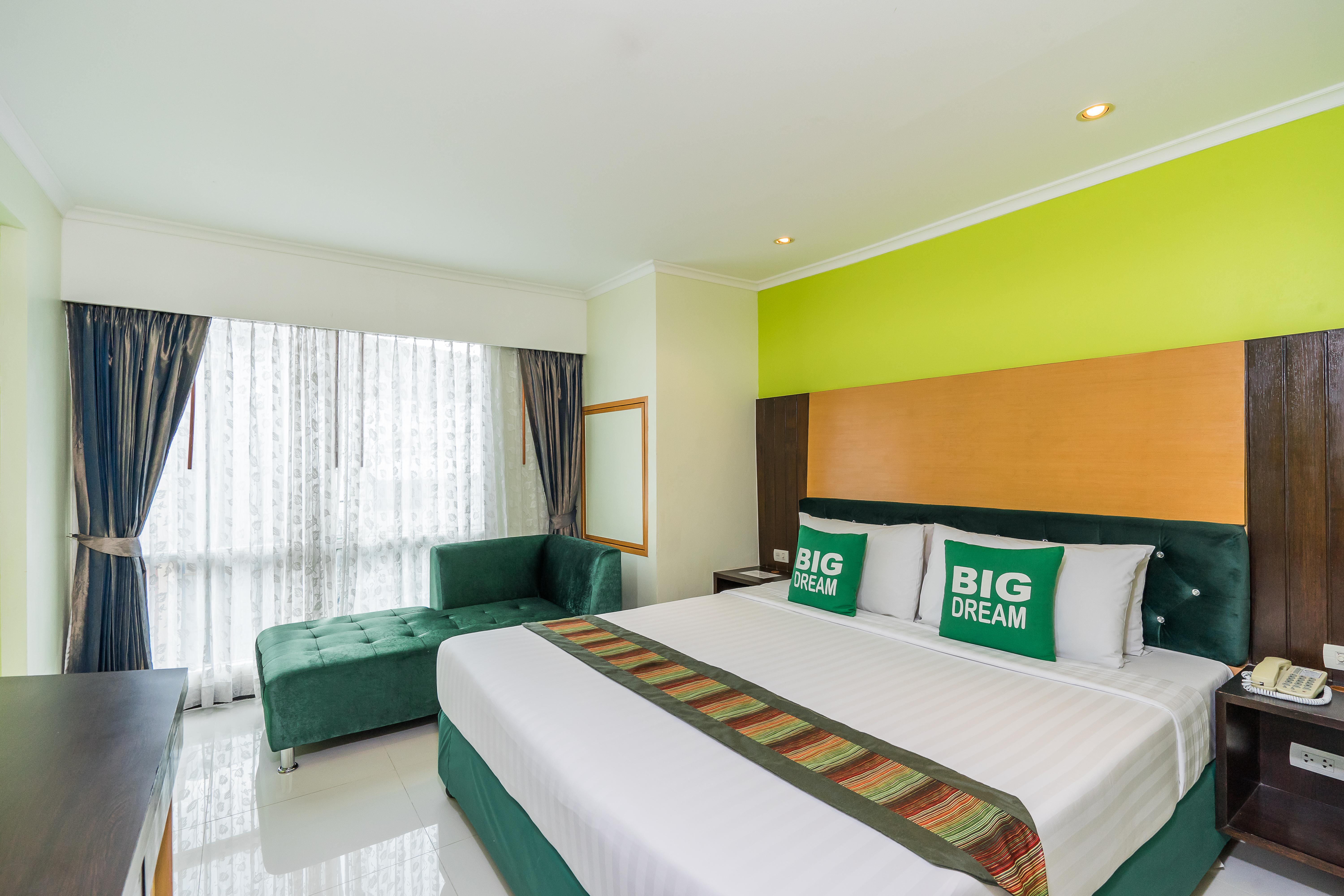 Citin Pratunam Bangkok By Compass Hospitality Exterior photo