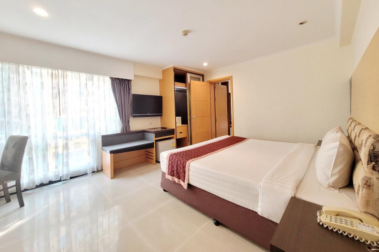Citin Pratunam Bangkok By Compass Hospitality Exterior photo
