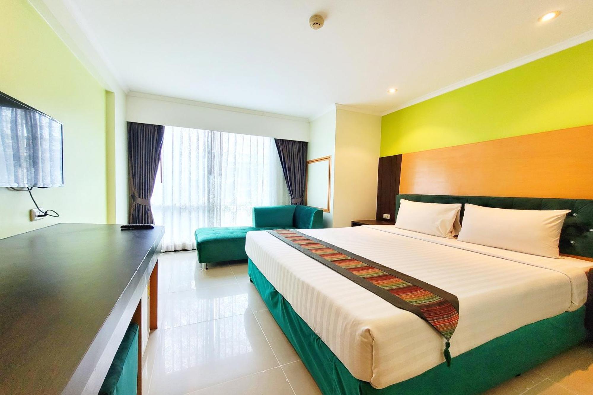 Citin Pratunam Bangkok By Compass Hospitality Exterior photo