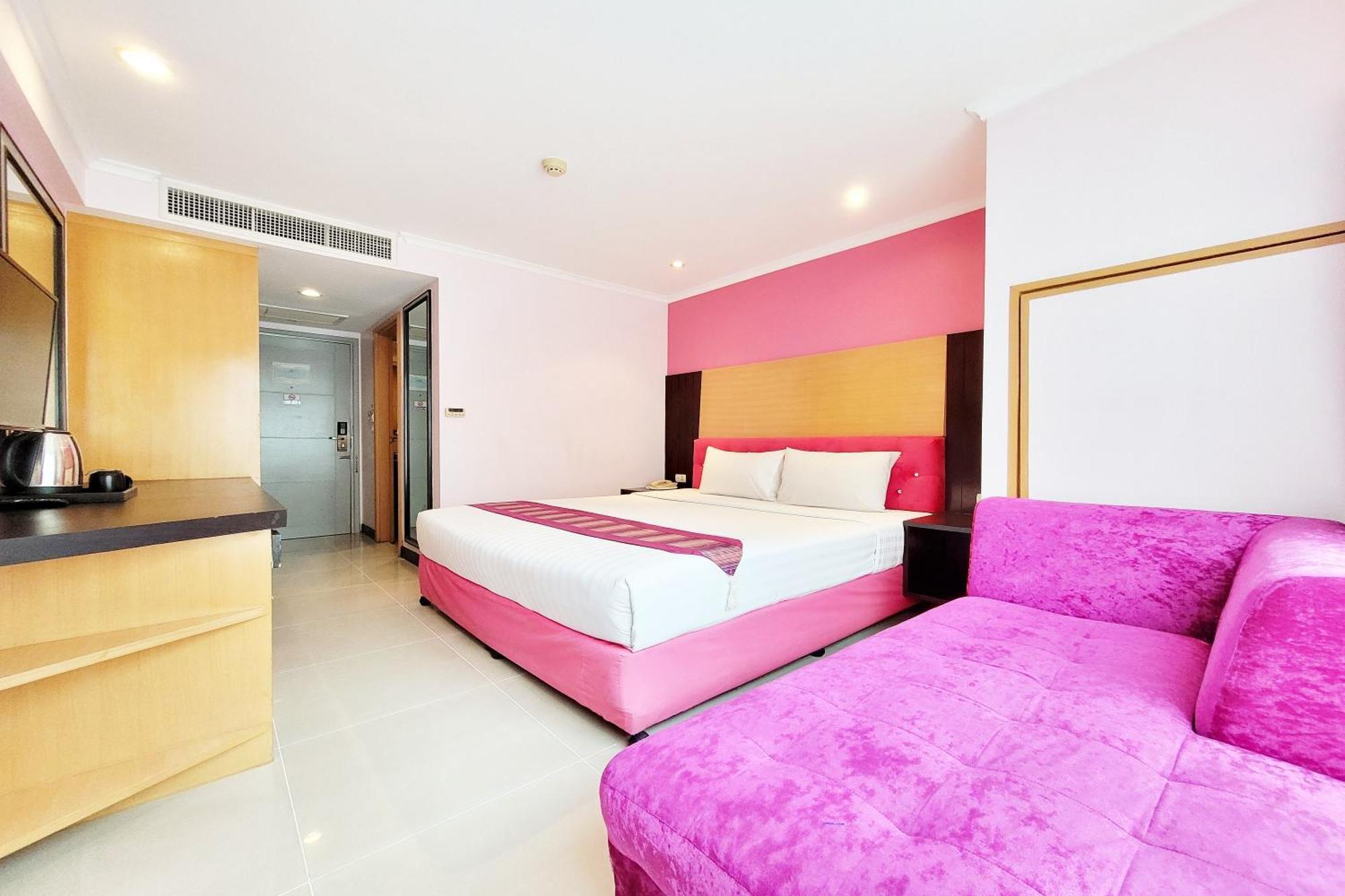 Citin Pratunam Bangkok By Compass Hospitality Exterior photo