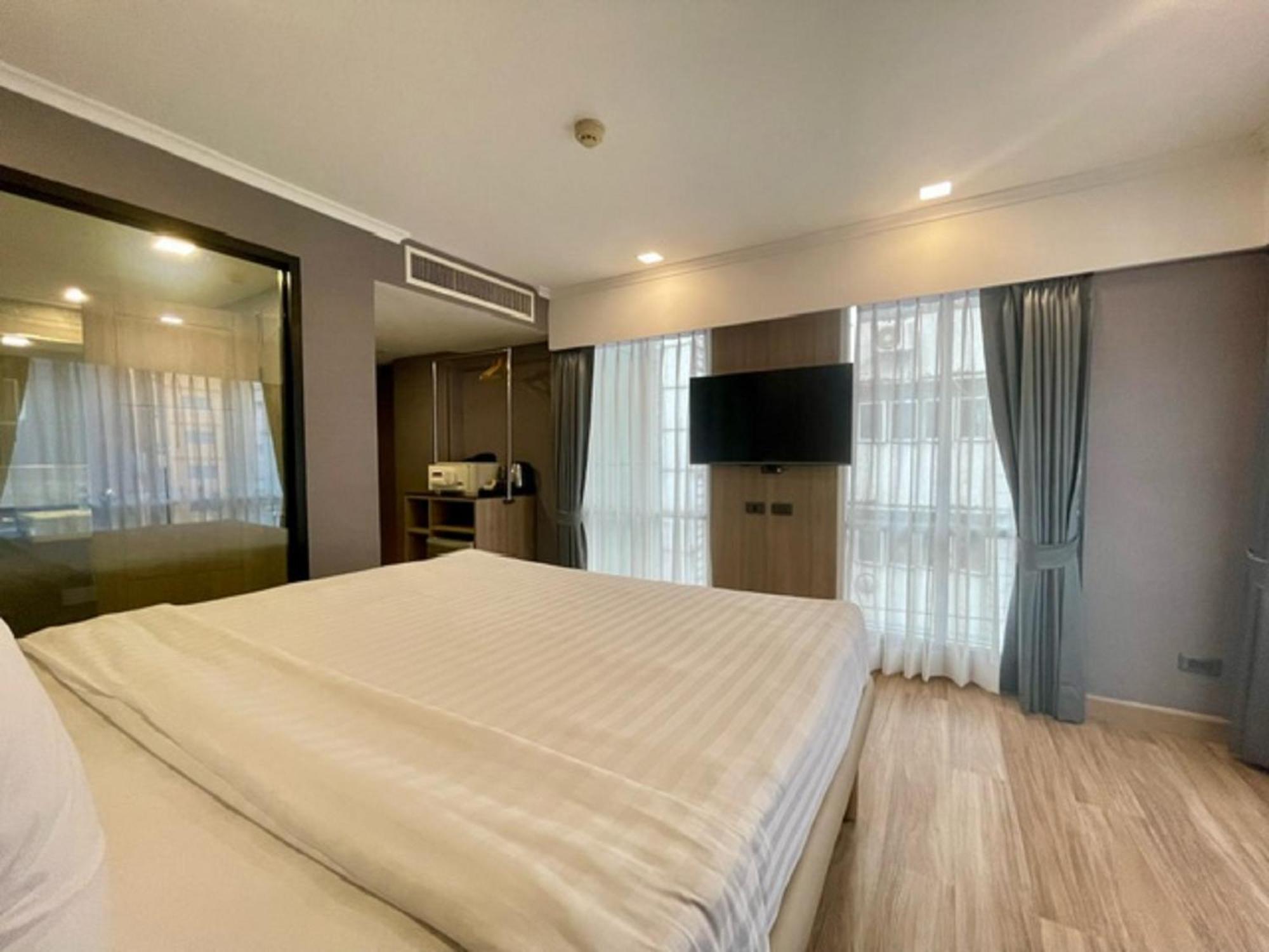 Citin Pratunam Bangkok By Compass Hospitality Exterior photo